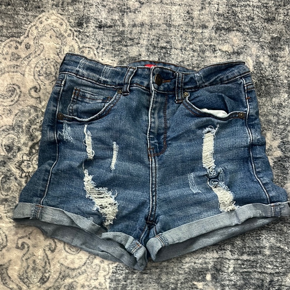 Trendy Blue Distressed Jean Shorts
